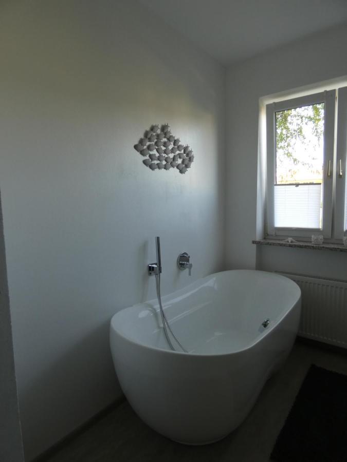 Gartenwohnung Juliana Gstadt Laeufers Chiemsee Holiday Home Gstadt am Chiemsee Buitenkant foto